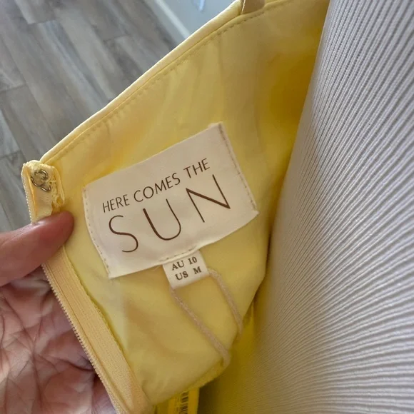 Butter Yellow Maxi Dress - Picture 4 of 8